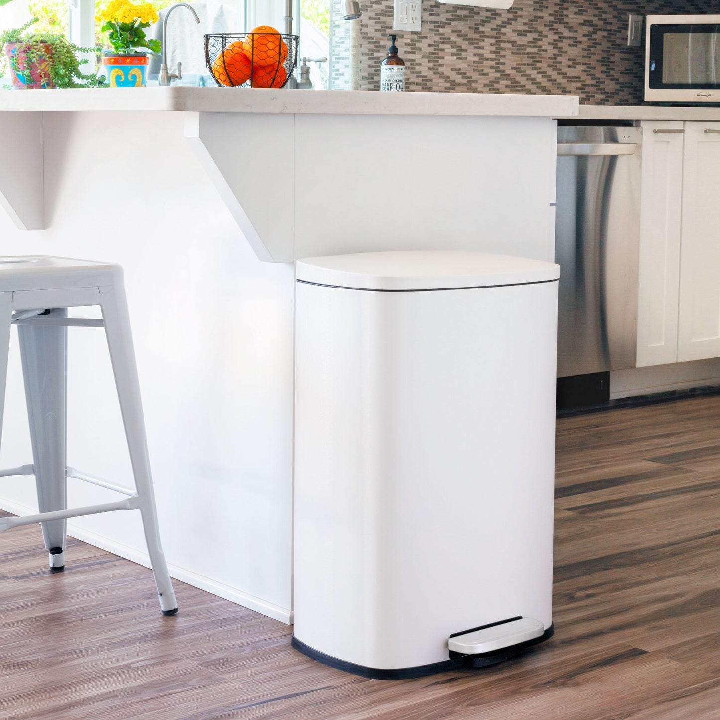 Bidon rectangulaire à pédale Qualiazero 50 L / 13,2 gallons