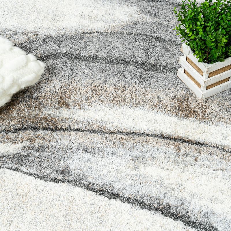 Tapis Darius Waves Twist Area - 6'7 x 9'6|Tapis Darius à motif de vagues torsadées - 6 pi 7 po x 9 pi 6 po