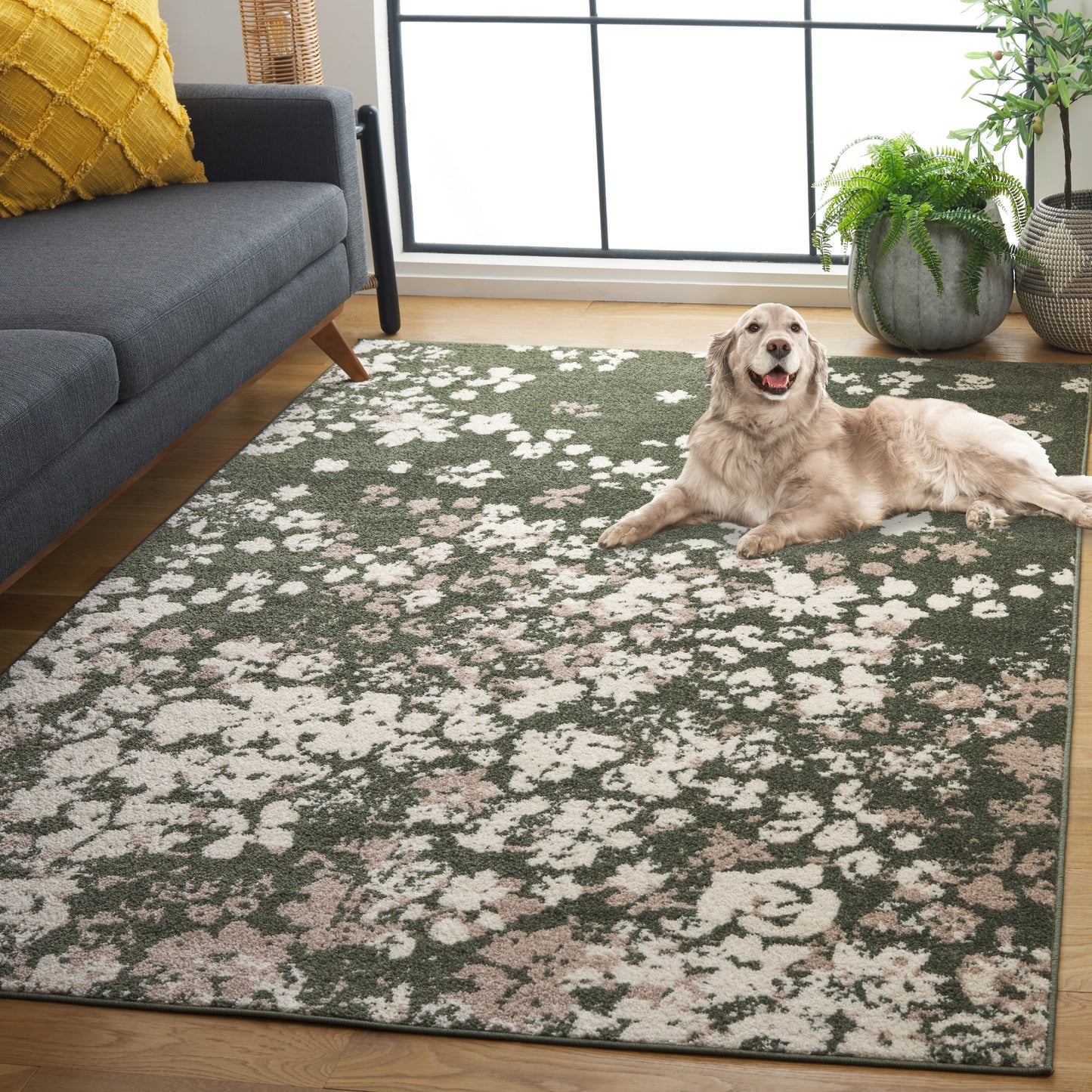 Tapis Adirondack Venelina vintage à motif floral SAFAVIEH
