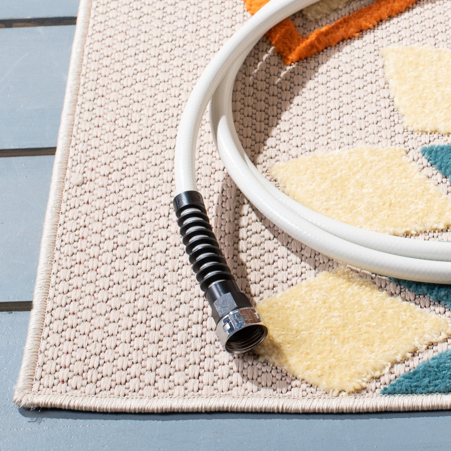 Tapis de patio imperméable à motif floral SAFAVIEH Cabana Ingke pour intérieur/extérieur