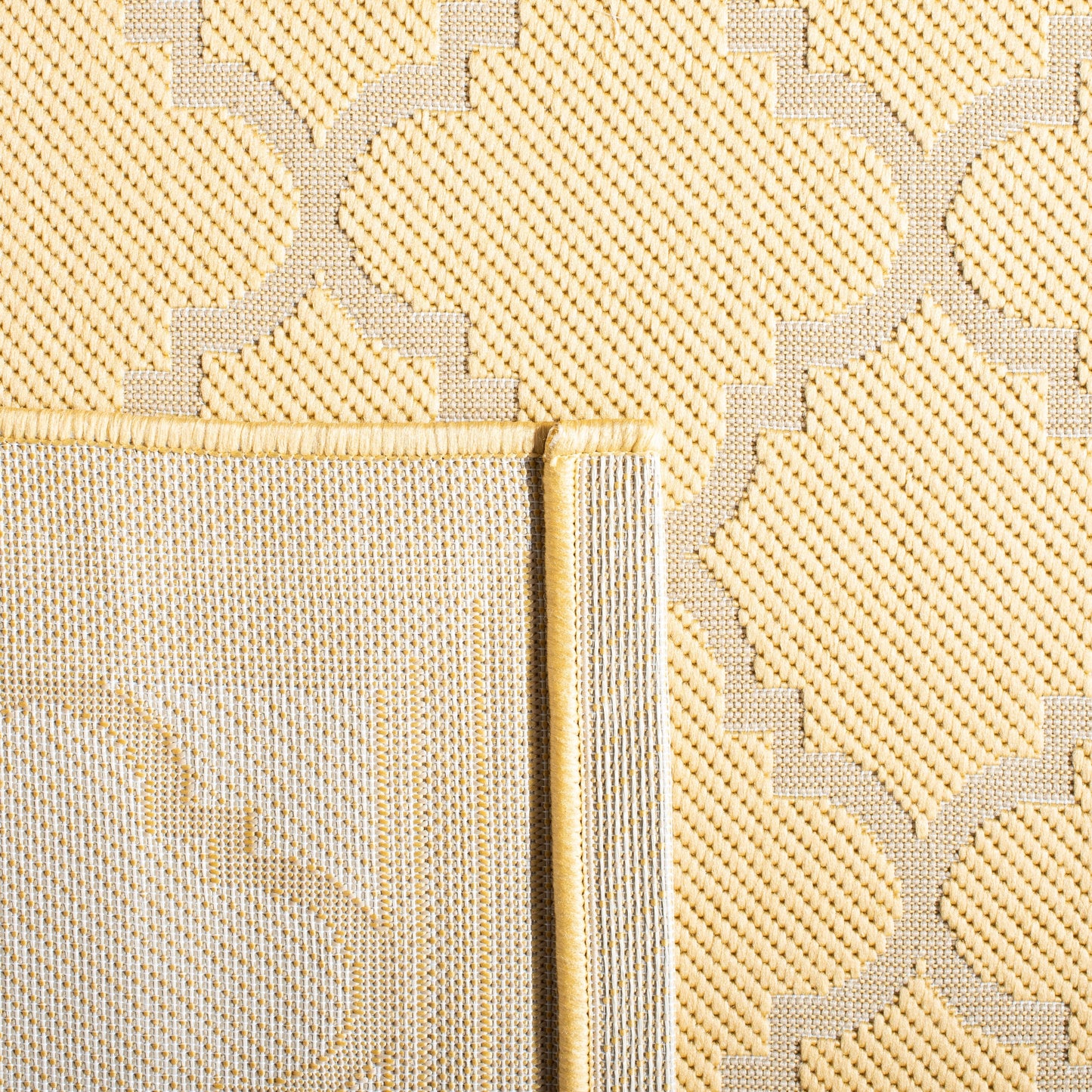 Tapis de jardin/terrasse imperméable SAFAVIEH Courtyard Kristelle