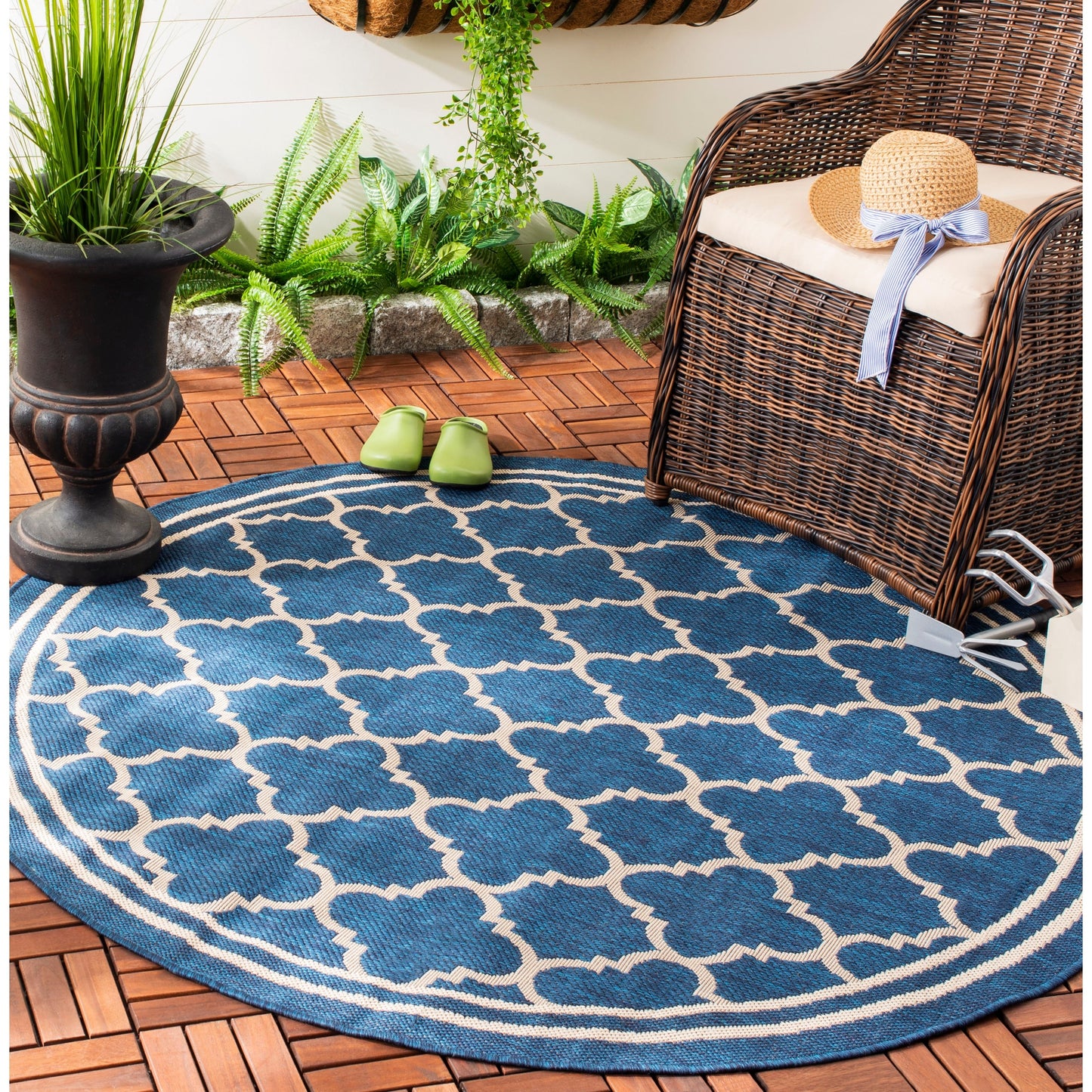 Tapis de jardin/terrasse imperméable SAFAVIEH Courtyard Kristelle