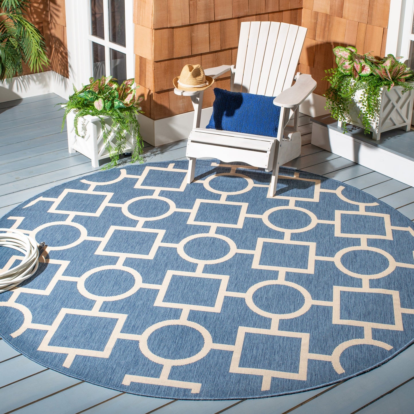 Tapis de jardin/terrasse imperméable SAFAVIEH Courtyard Lilya