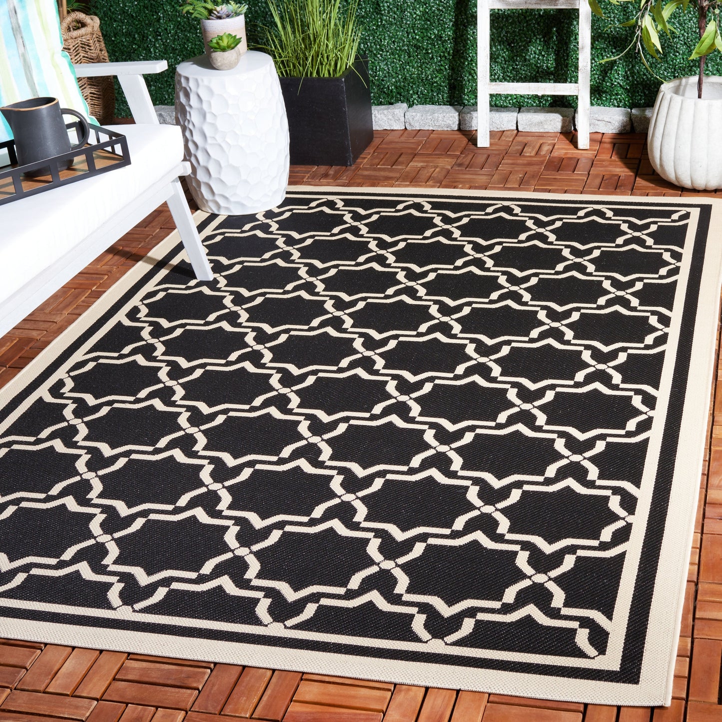 Tapis de jardin/terrasse imperméable SAFAVIEH Courtyard Thomasina