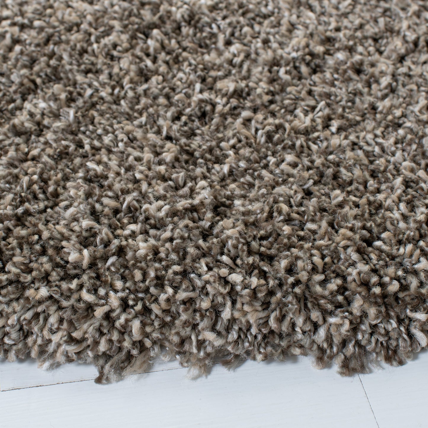 Tapis SAFAVIEH Evolution Shag Fransien uni de 4,6 cm d'épaisseur