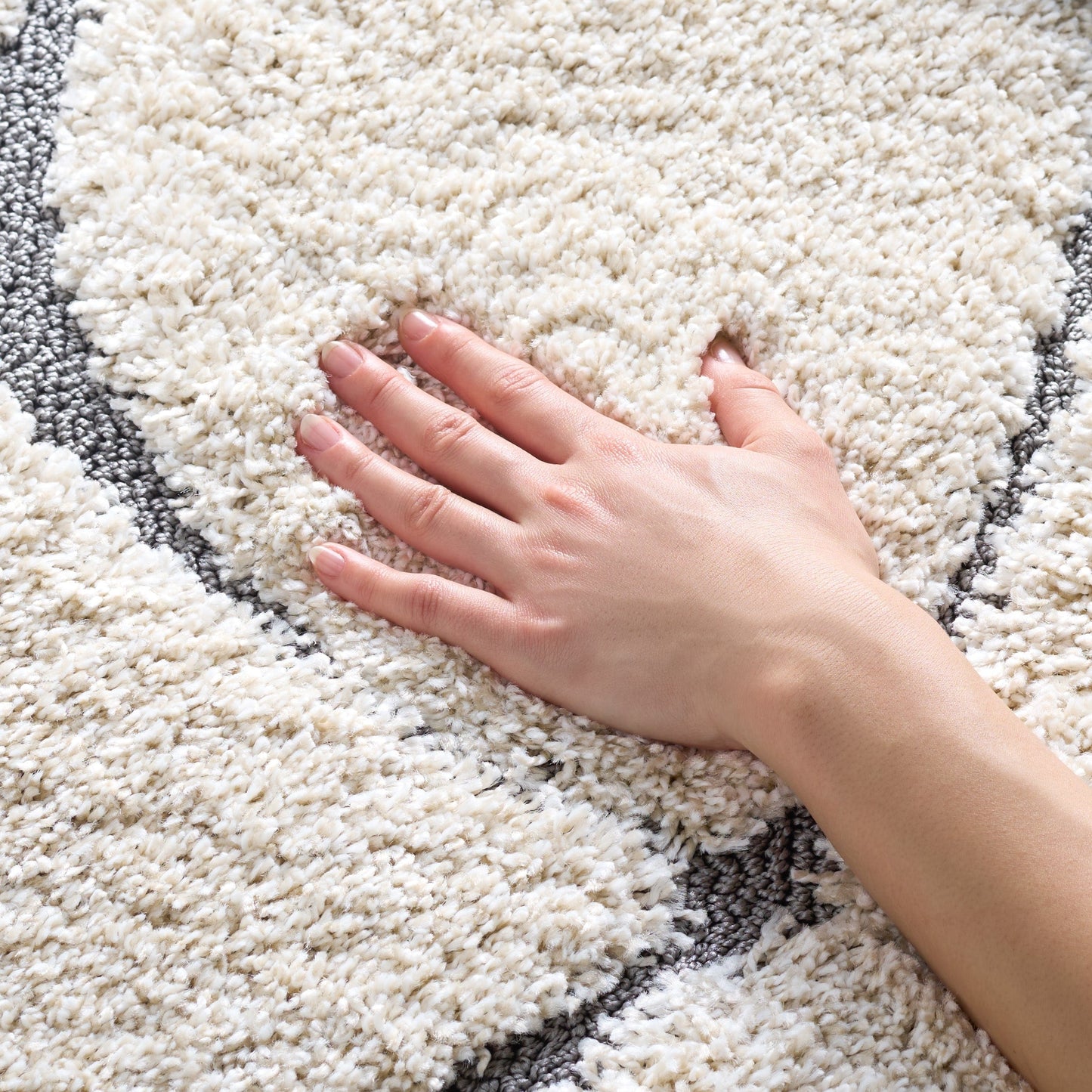 Tapis SAFAVIEH Florida Shag Staka Abstract Waves de 3 cm d'épaisseur