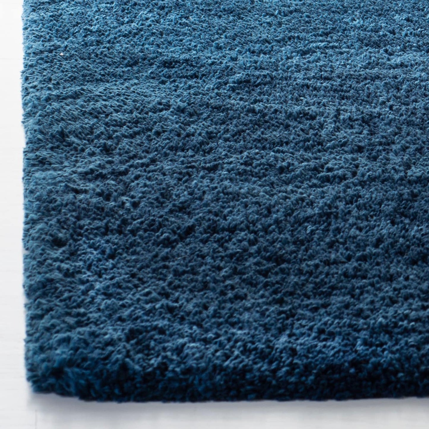 Tapis SAFAVIEH Fontana Shag Dagi uni de 5 cm d'épaisseur