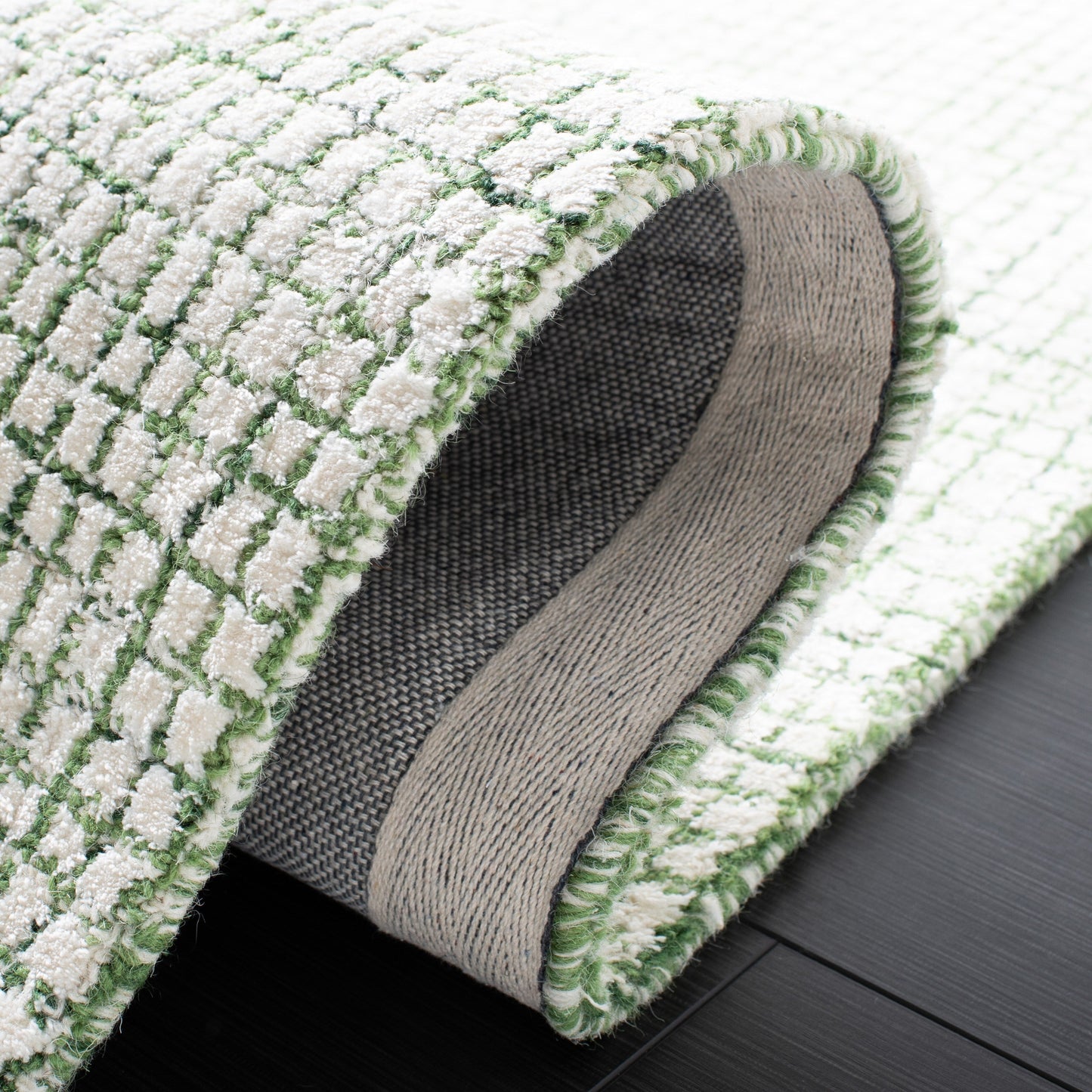 Tapis moderne en viscose SAFAVIEH fait main, abstrait, Marikka