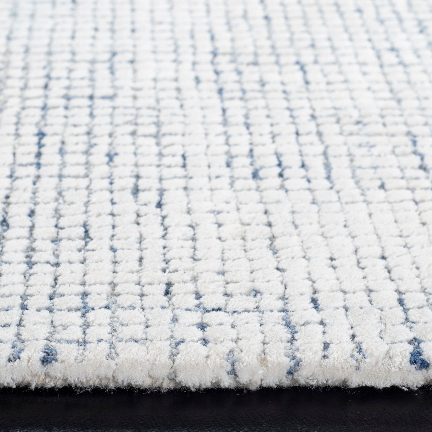 Tapis moderne en viscose SAFAVIEH fait main, abstrait, Marikka