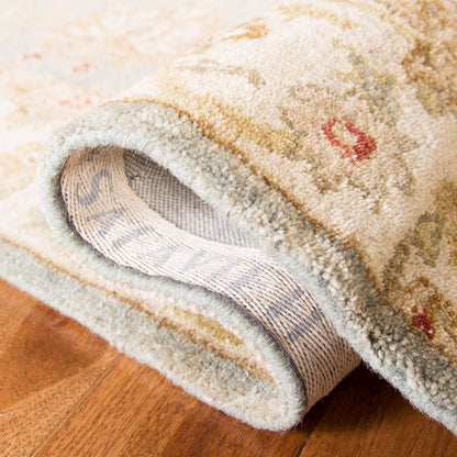 Tapis de sol traditionnel oriental en laine Maysoun fait main SAFAVIEH, style antique