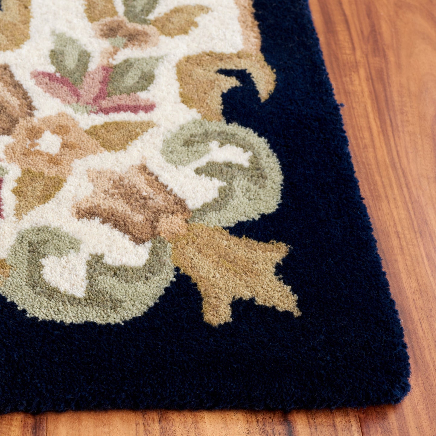 Tapis traditionnel en laine SAFAVIEH fait main, style Aubusson Hale.