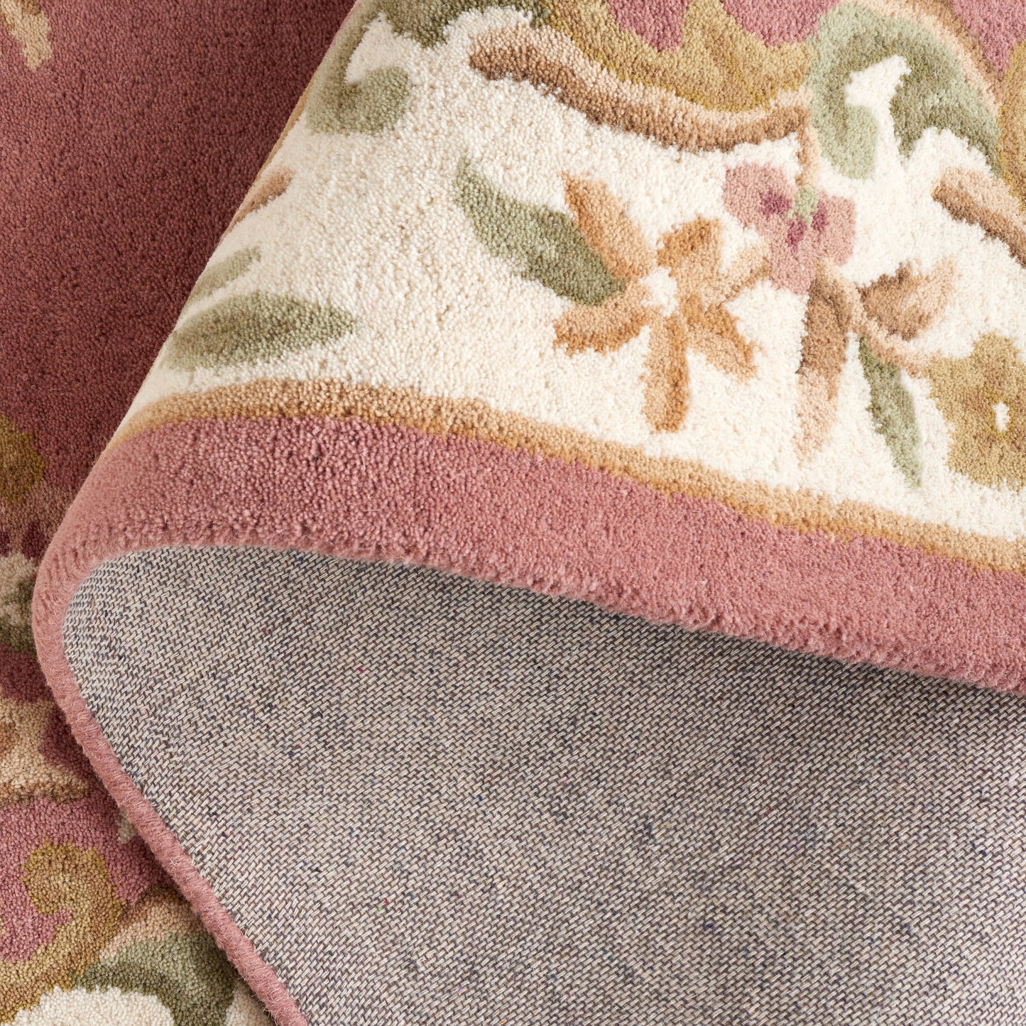 Tapis traditionnel en laine SAFAVIEH fait main, style Aubusson Hale.