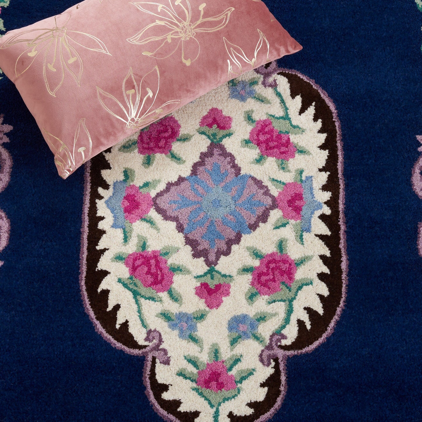 Tapis en laine SAFAVIEH fait main Bellagio Tatevik à médaillon oriental