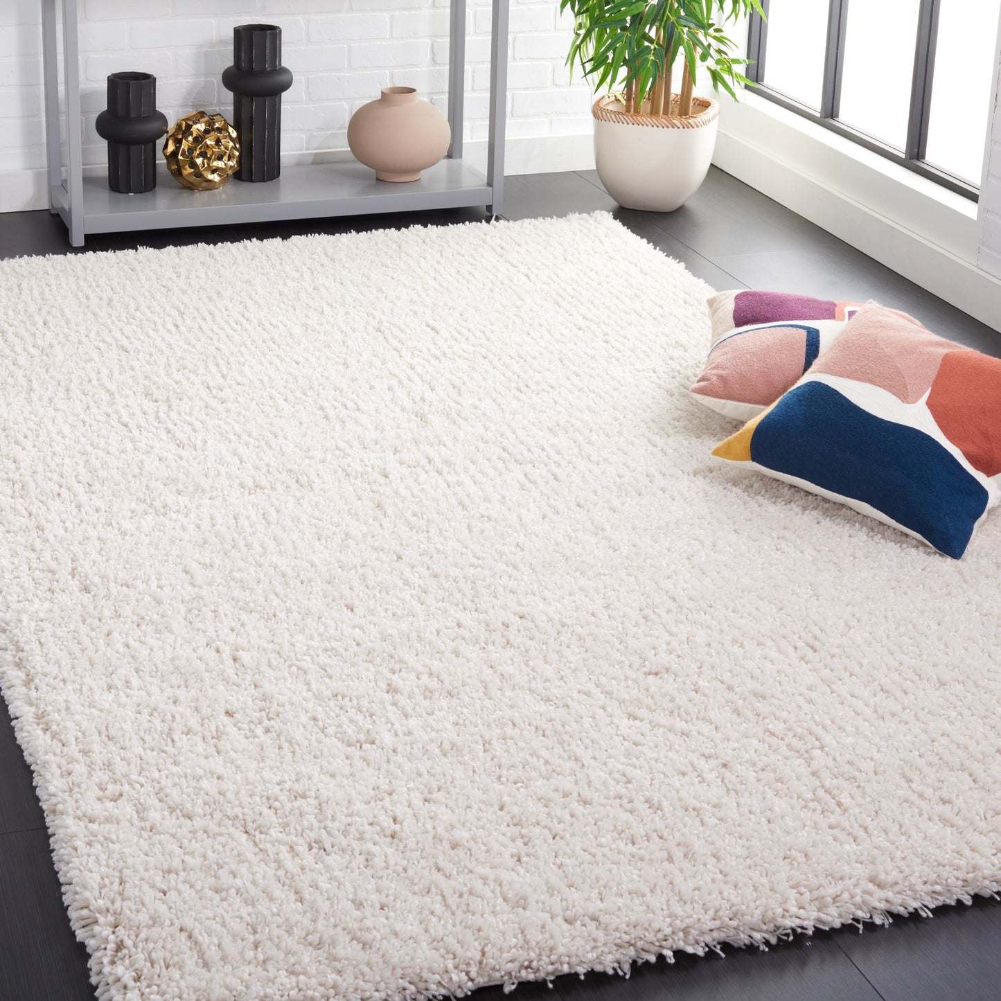 Tapis SAFAVIEH Laken Nakhshun classique fait main
