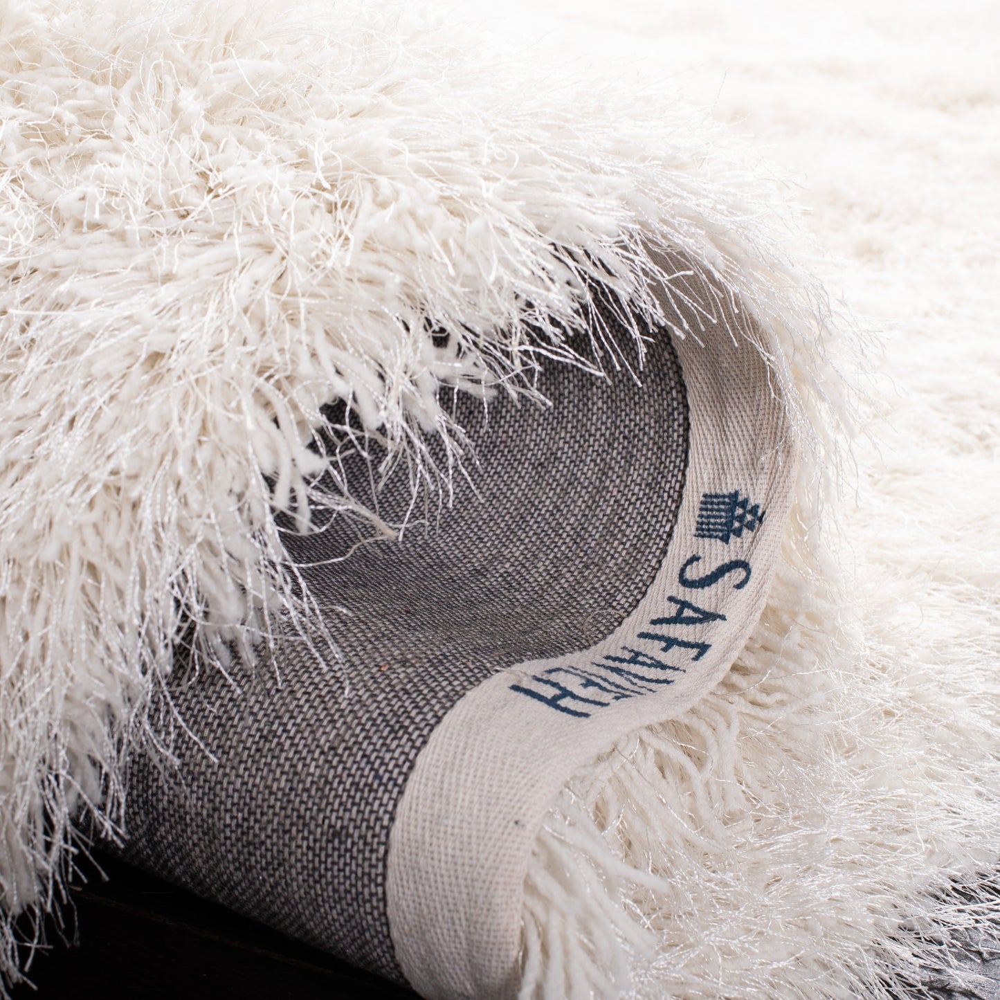 Tapis SAFAVIEH Fiona Shag Djenka fait main, épaisseur 7,6 cm