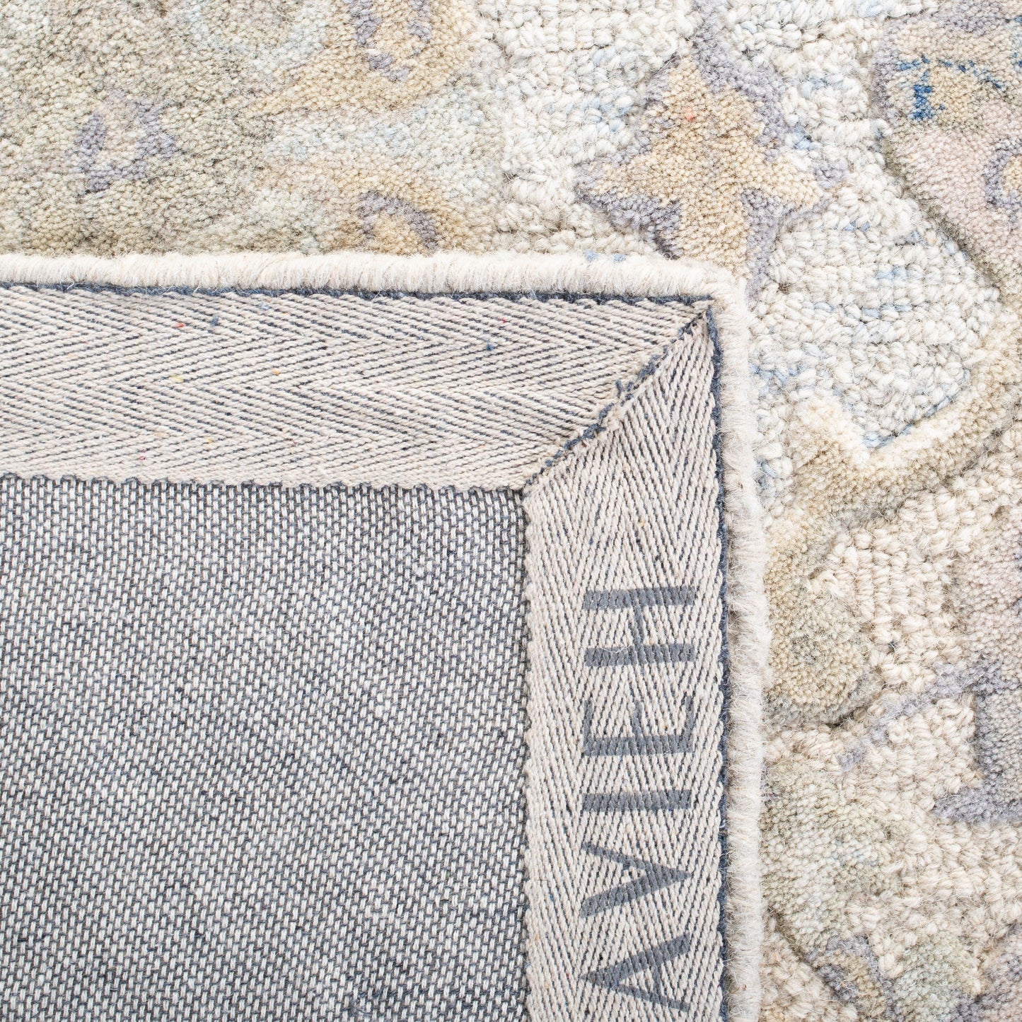 Tapis en laine imprimé floral glamour fait main SAFAVIEH