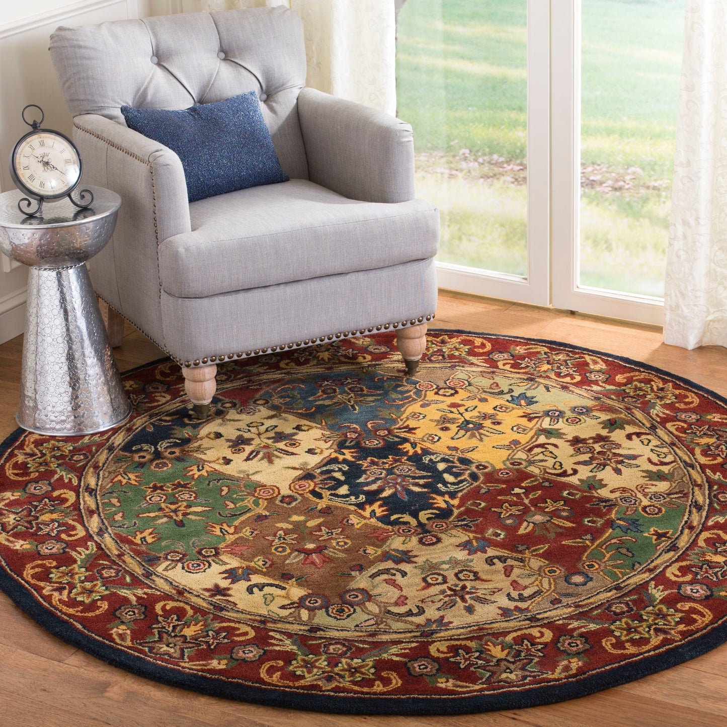Tapis oriental traditionnel en laine SAFAVIEH fait main, motif reptiles.