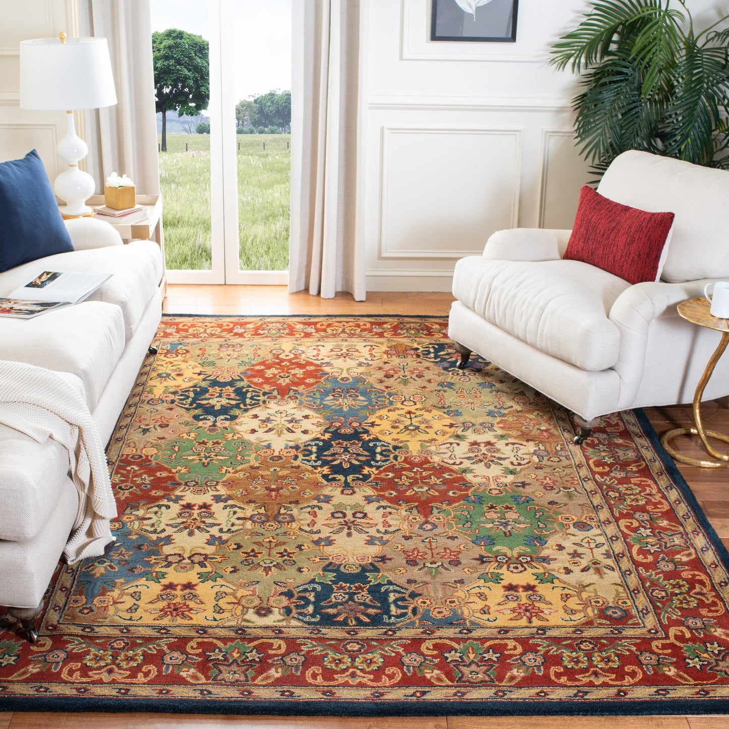 Tapis oriental traditionnel en laine SAFAVIEH fait main, motif reptiles.