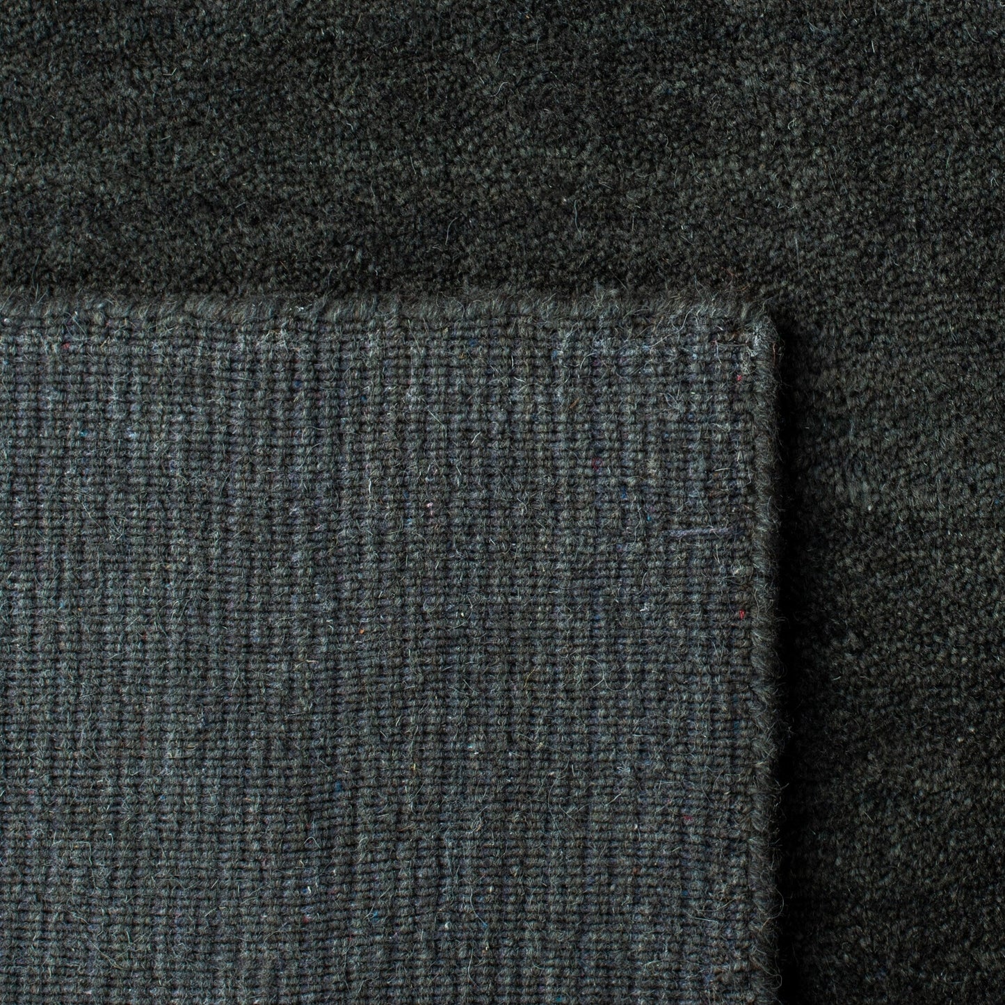 Tapis moderne en laine SAFAVIEH fait main, bordure en palmier de l'Himalaya