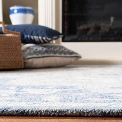Tapis en laine SAFAVIEH à micro-boucles, motif médaillon Gulseven, fait main