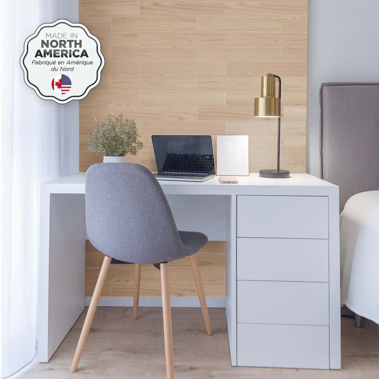 Dosseret Smart Tiles Peel and Stick 2-Sheet 23 x 12 - Norway Oak|Dosseret Smart Tiles peler et coller 23 x 12, 2 feuilles - Norway Oak