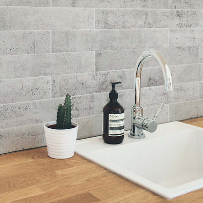 Carrelage adhésif Smart Tiles 2 feuilles 23 x 12 - Norvège Alta|Dosseret Smart Tiles peler et coller 23 x 12, 2 feuilles - Norvège Alta