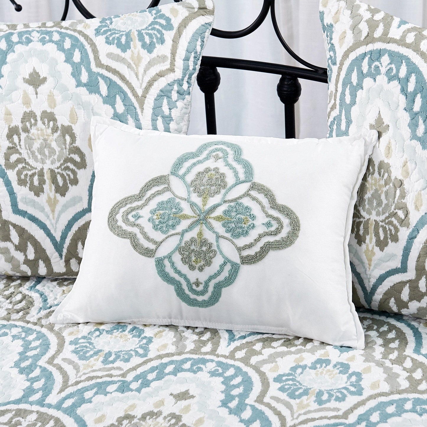 Ensemble de couvre-lit Serenta 6 pièces en mélange de coton pour lit de jour - 75 x 39