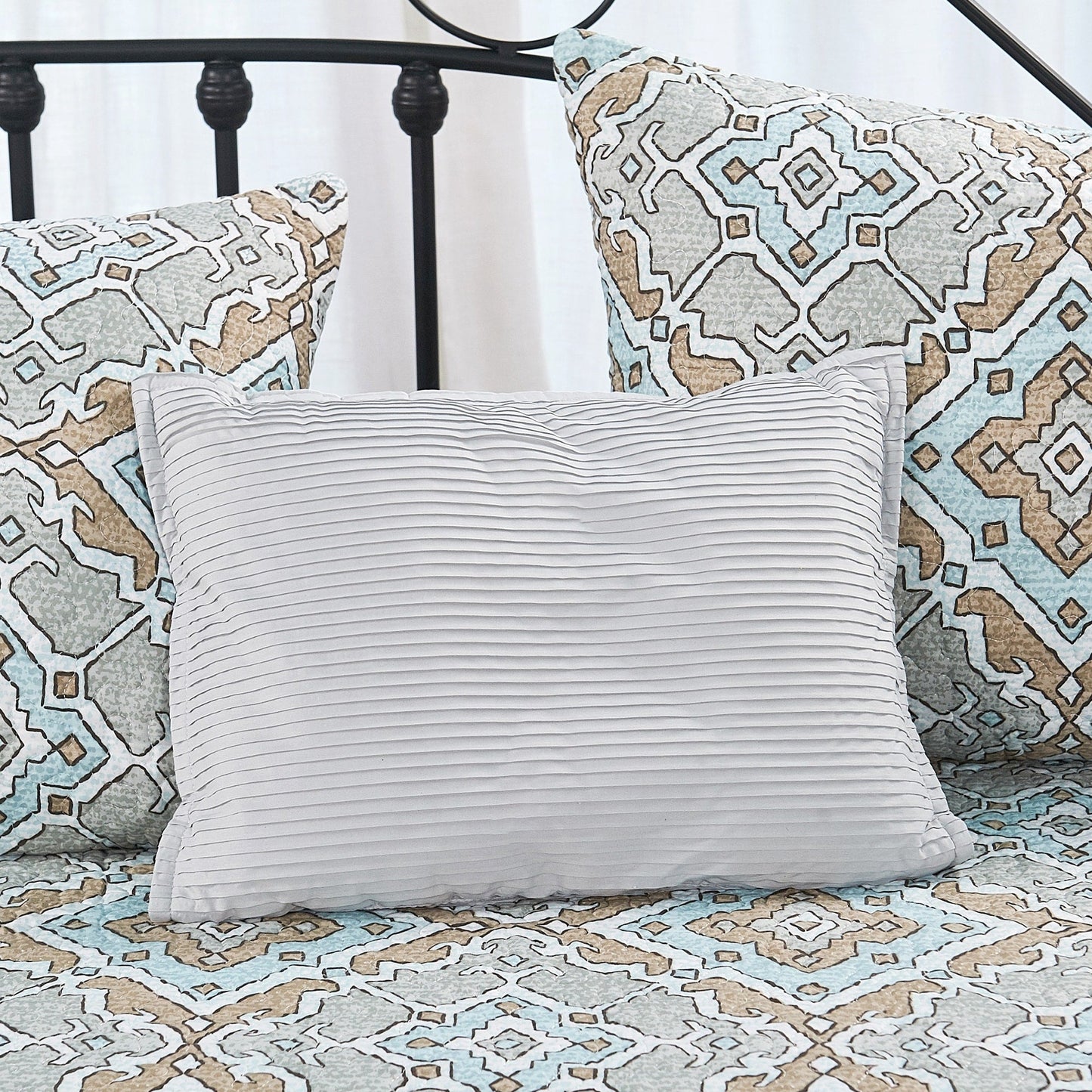 Ensemble de couvre-lit Serenta 6 pièces en mélange de coton pour lit de jour - 75 x 39