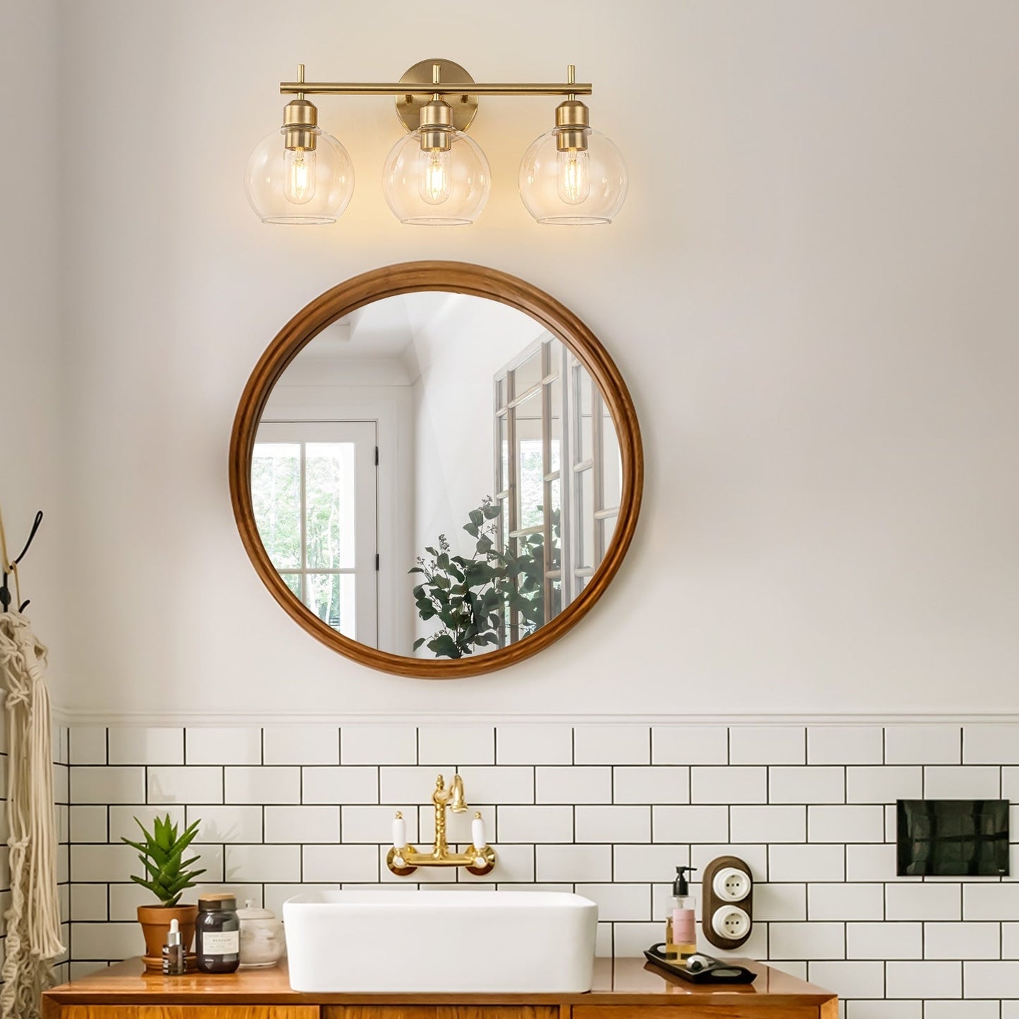 Applique murale moderne Starsky à 4 lumières avec variateur et abat-jour en verre globe