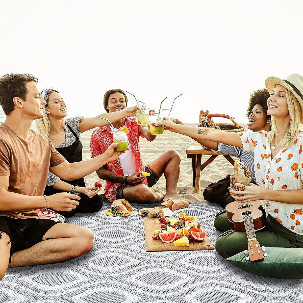 Tapis de sol/tapis d'extérieur léger et réversible Venice en plastique recyclé