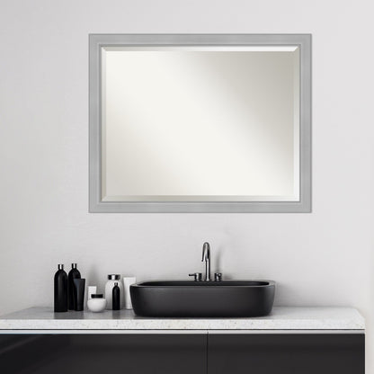 Miroir mural biseauté pour salle de bain - Cadre Vista en nickel brossé