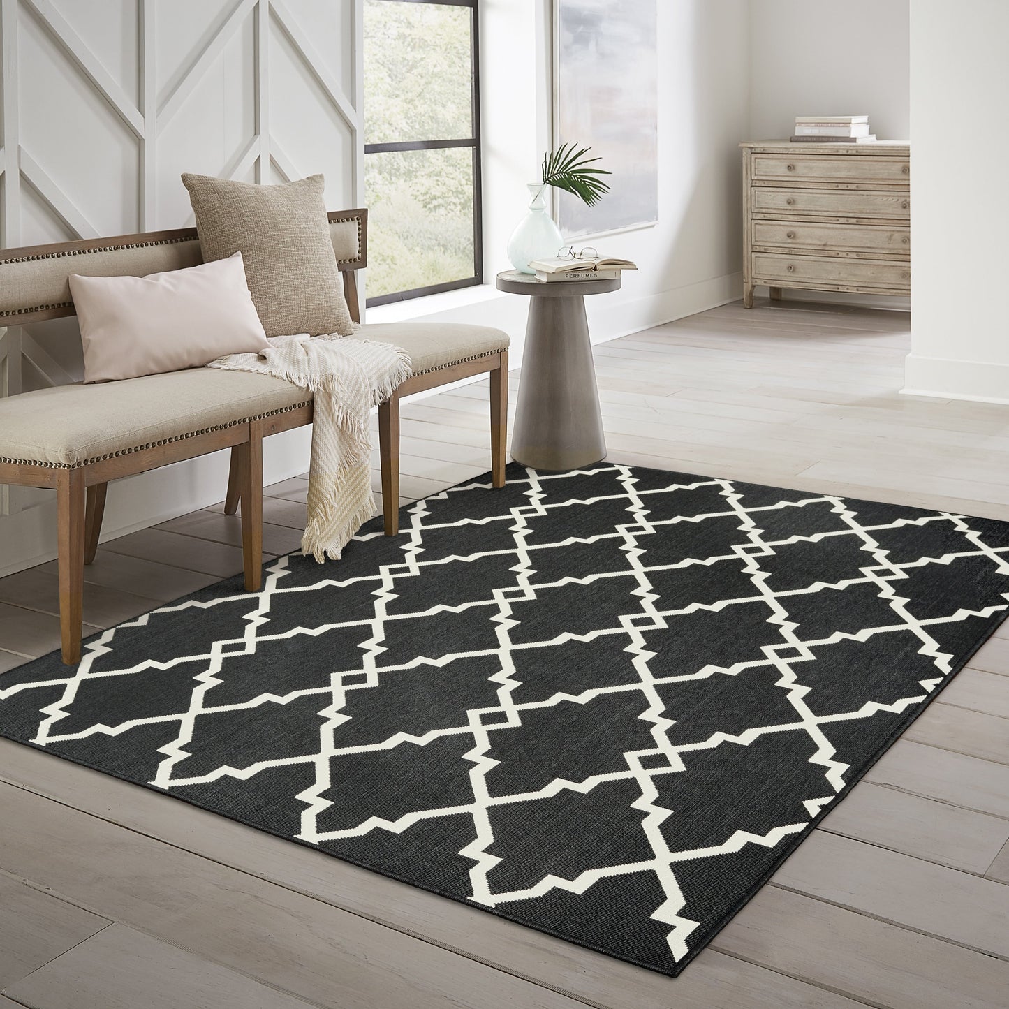 Tapis d'intérieur/extérieur Vista Home Malta Lattice Noir/Blanc cassé.