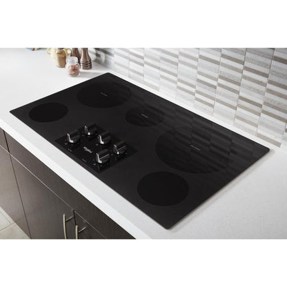 Surface de cuisson électrique Whirlpool de 36 po à 5 éléments - noire - WCE77US6HB