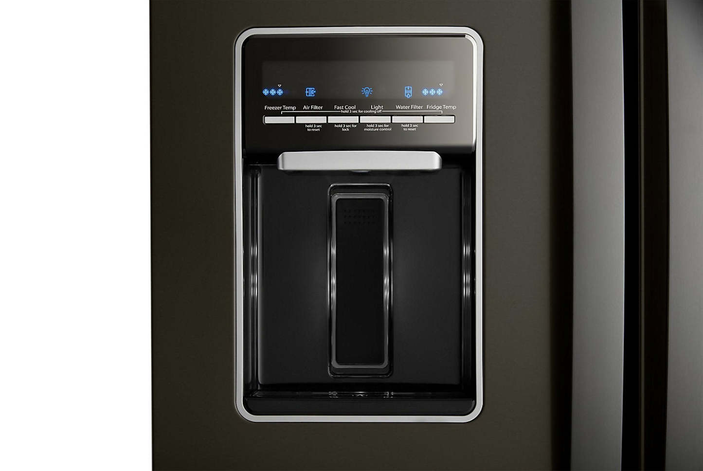 Réfrigérateur Whirlpool de 30 pi³ et de 20 po à portes françaises - acier inoxydable noir - WRF560SEHV | Réfrigérateur Whirlpool de 20 pi³ et de 30 po à portes françaises - acier inoxydable noir - WRF560SE…