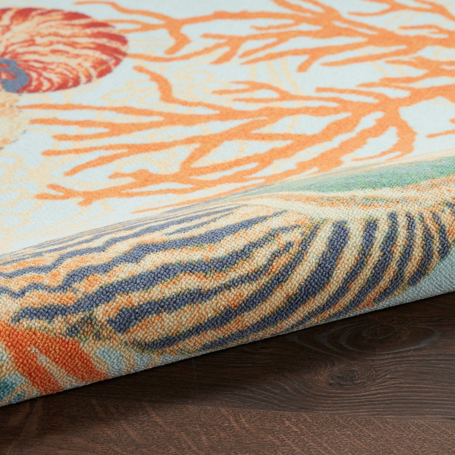 Tapis d'intérieur/extérieur Waverly Sun &amp; Shade Shore Thing Tropical Sea Shell Floral