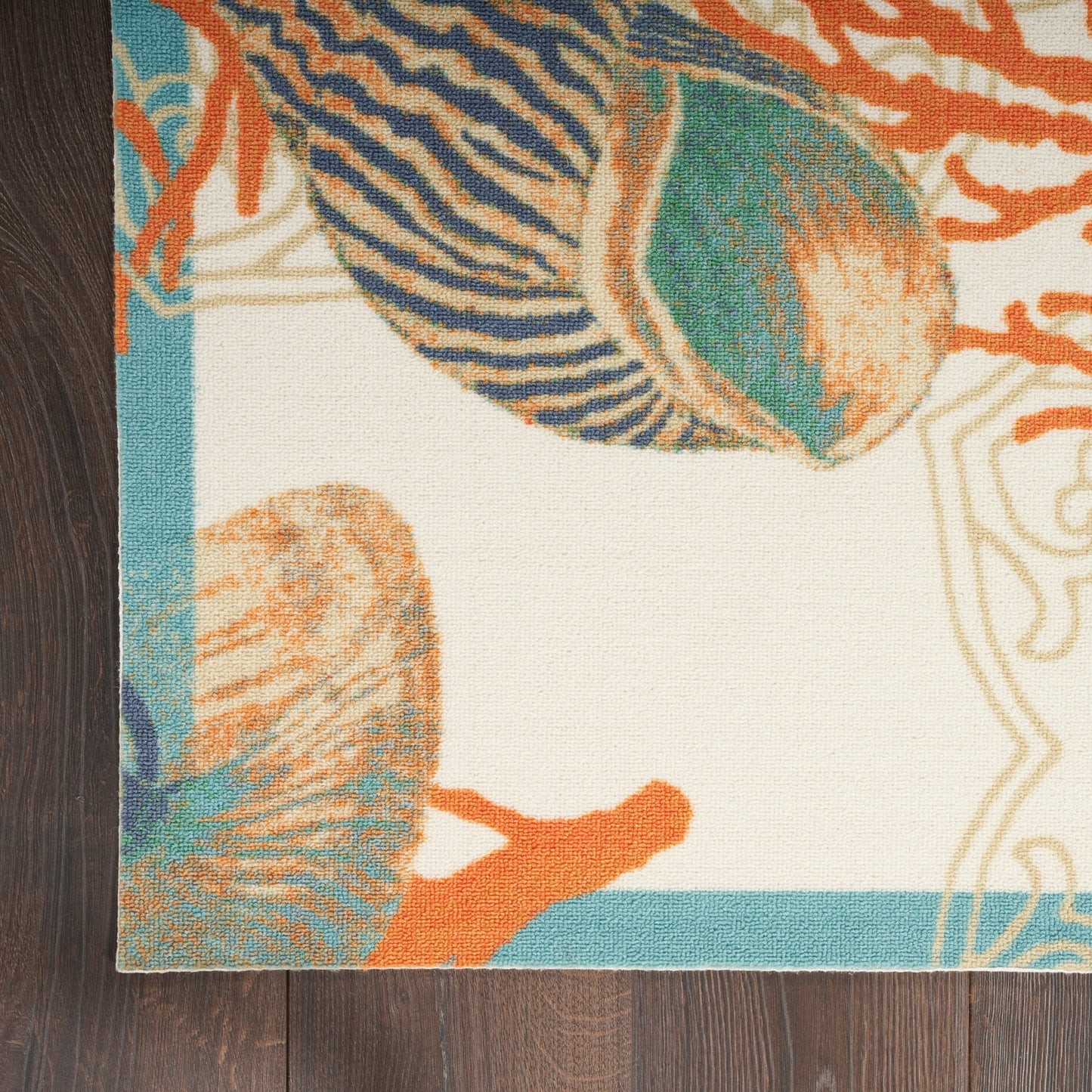 Tapis d'intérieur/extérieur Waverly Sun &amp; Shade Shore Thing Tropical Sea Shell Floral