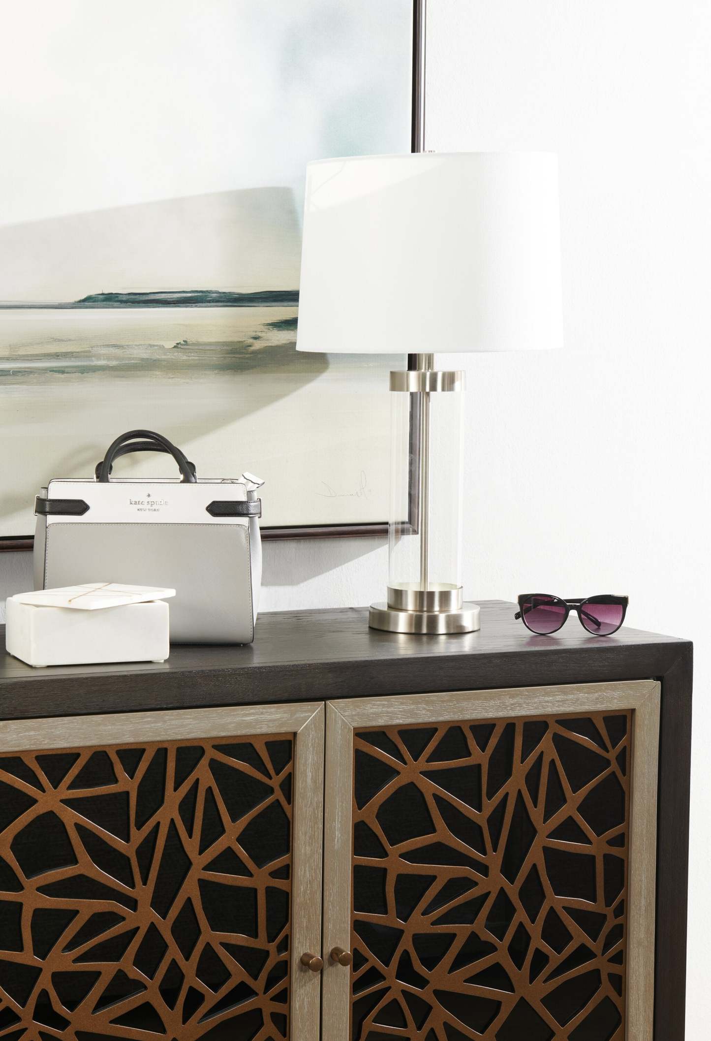 Abella 24 po lampe de table en acier brossé avec recharge USB