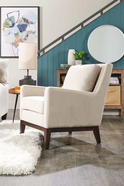 Chaise d'appoint en tissu d'apparence lin avec base en bois Adel 28,5 - Beige | Fauteuil d'appoint Adel de 28,5 po en tissu d'apparence lin avec piètement en bois - beige