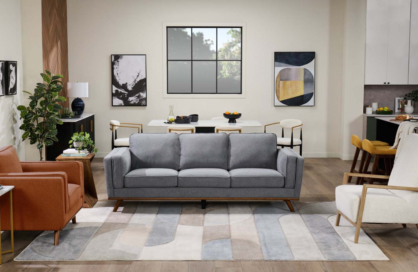 Chaise d'appoint Adley 28 en tissu chenille avec accoudoirs et pieds en bois - Blanc albâtre | Fauteuil d'appoint Adley 28 po en tissu de chenille avec accoudoirs et pattes en bois - blanc albâtre