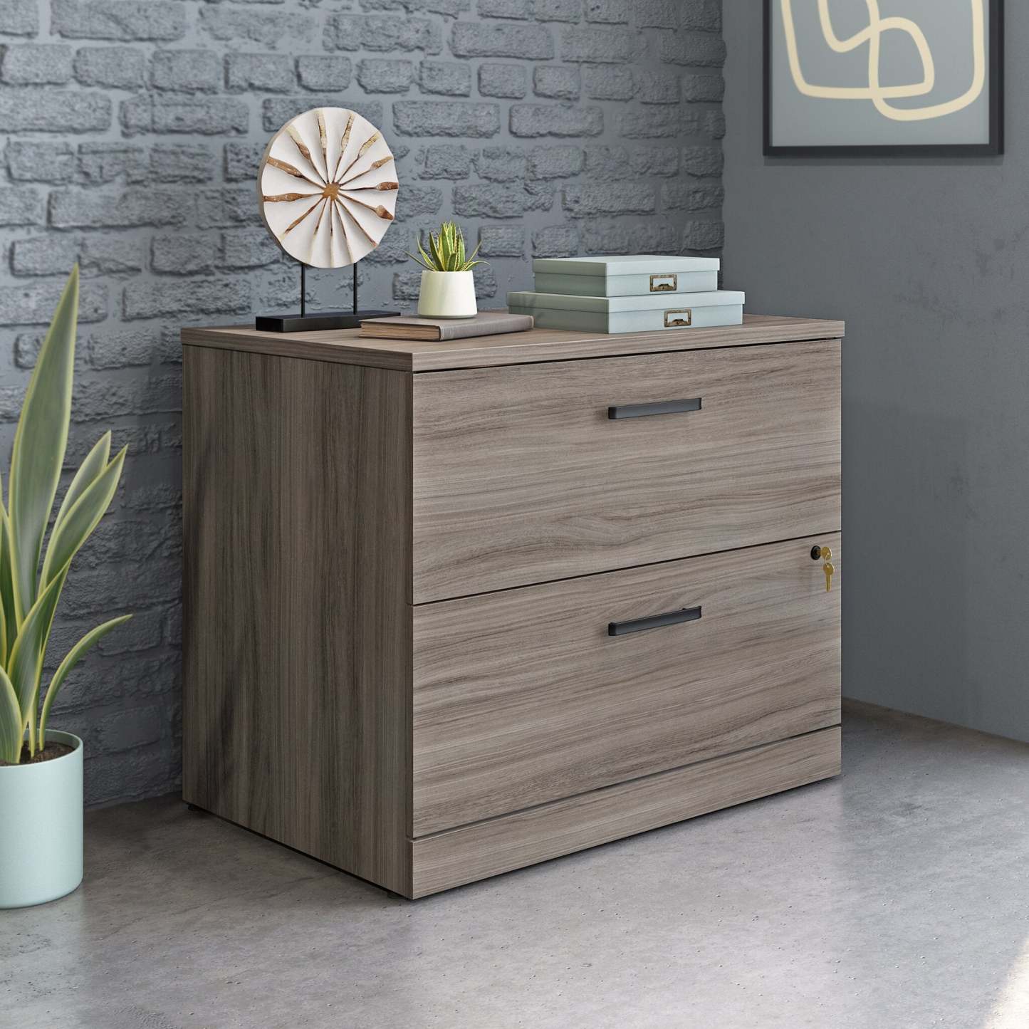 Affirm 35.43 Commercial Grade 2-Drawer Filing Cabinet - Hudson Elm|Classeur Affirm de 35,43 po de qualité commerciale à 2 tiroirs - orme Hudson
