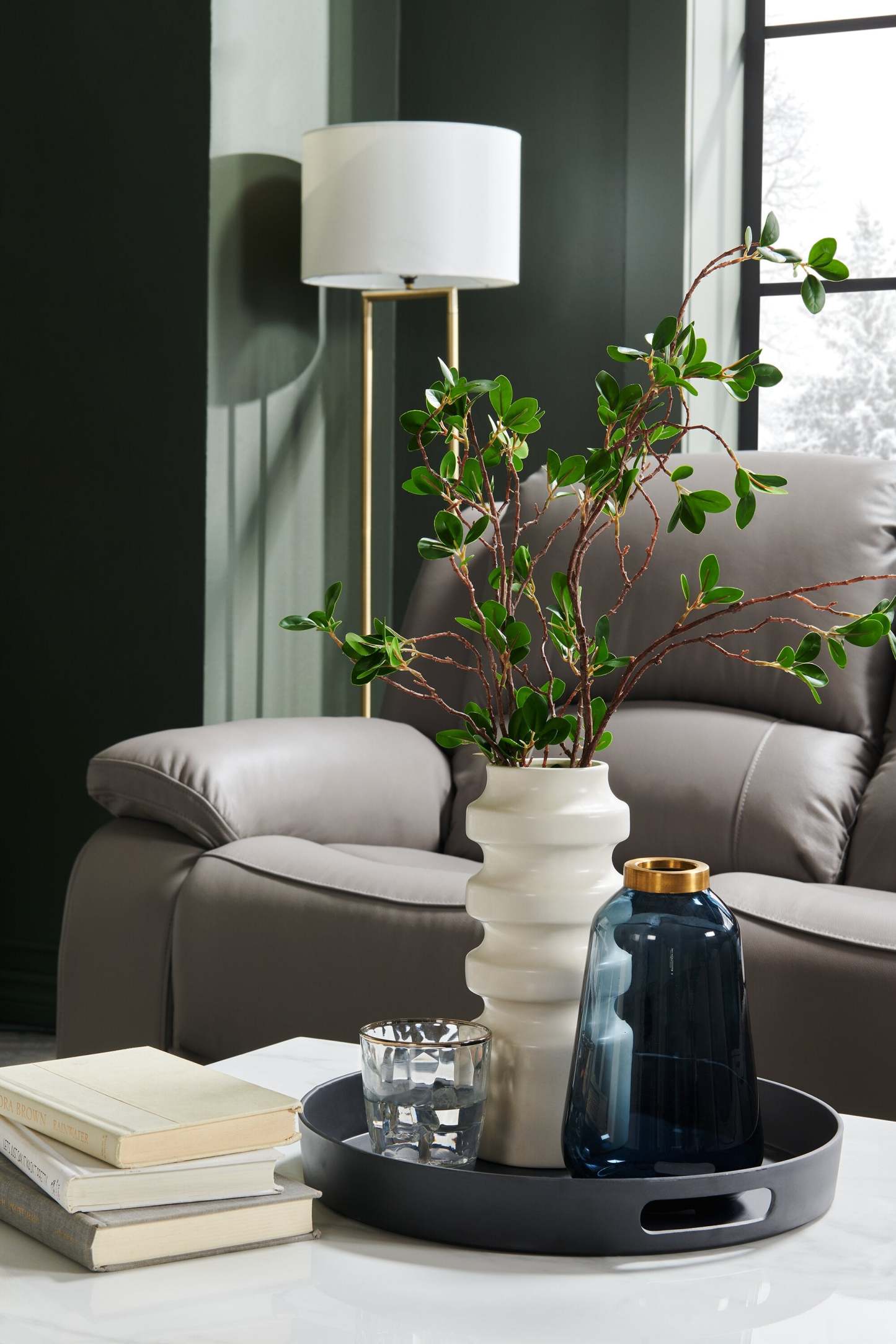 Lampadaire Alexis 60 Laiton Antique et Pierre|Lampe à pied Alexis de 60 po laiton antique et pierre