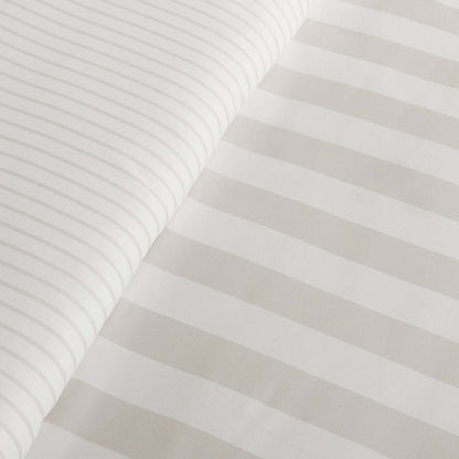 Ambrose 3-Piece King Comforter Set - Oatmeal | Ensemble d’édredon Ambrose 3 pièces pour très grand lit - avoine