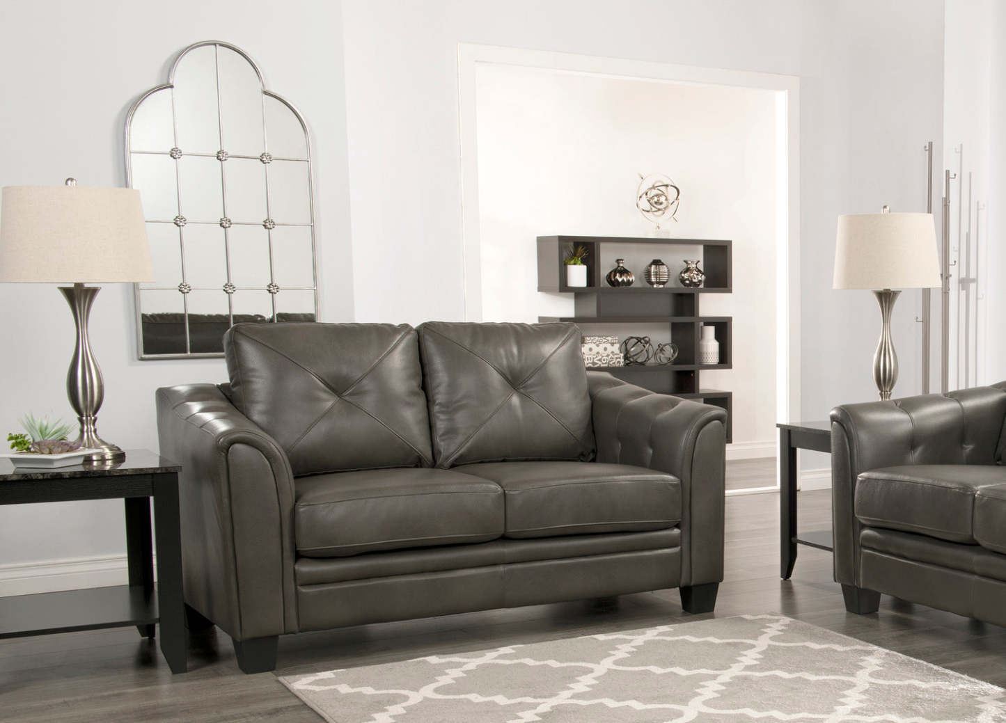 Andi 62 Leather-Look Fabric Loveseat with Button Tufting - Grey | Causeuse Andi de 62 po en tissu d’apparence cuir avec capitonnage - grise