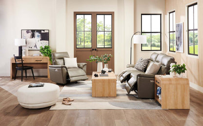 Chateau d'Ax Angelo 84.25 Canapé en cuir véritable inclinable électriquement avec appuie-têtes électriques - Gris | Canapé à inclinaison électrique Angelo de Château d'Ax de 84,25 po en cuir véritable avec appuie-têtes électriques - gris