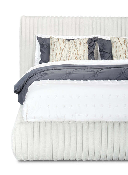 Lit plateforme rembourré Aria en tissu gris capitonné - format grand lit | Lit plateforme rembourré Aria en tissu gris, capitonné - Queen Size