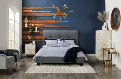 Lit plateforme rembourré Asha en tissu gris, capitonné - Queen Size | Lit plateforme rembourré Asha en tissu gris capitonné - format grand lit