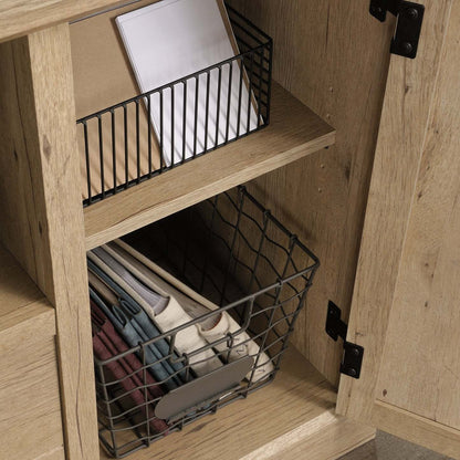 Aspen Post 47.09 Commercial Grade Small Office Credenza - Prime Oak|Petit bahut de bureau Aspen Post de 47,09 po de qualité commerciale - chêne clair