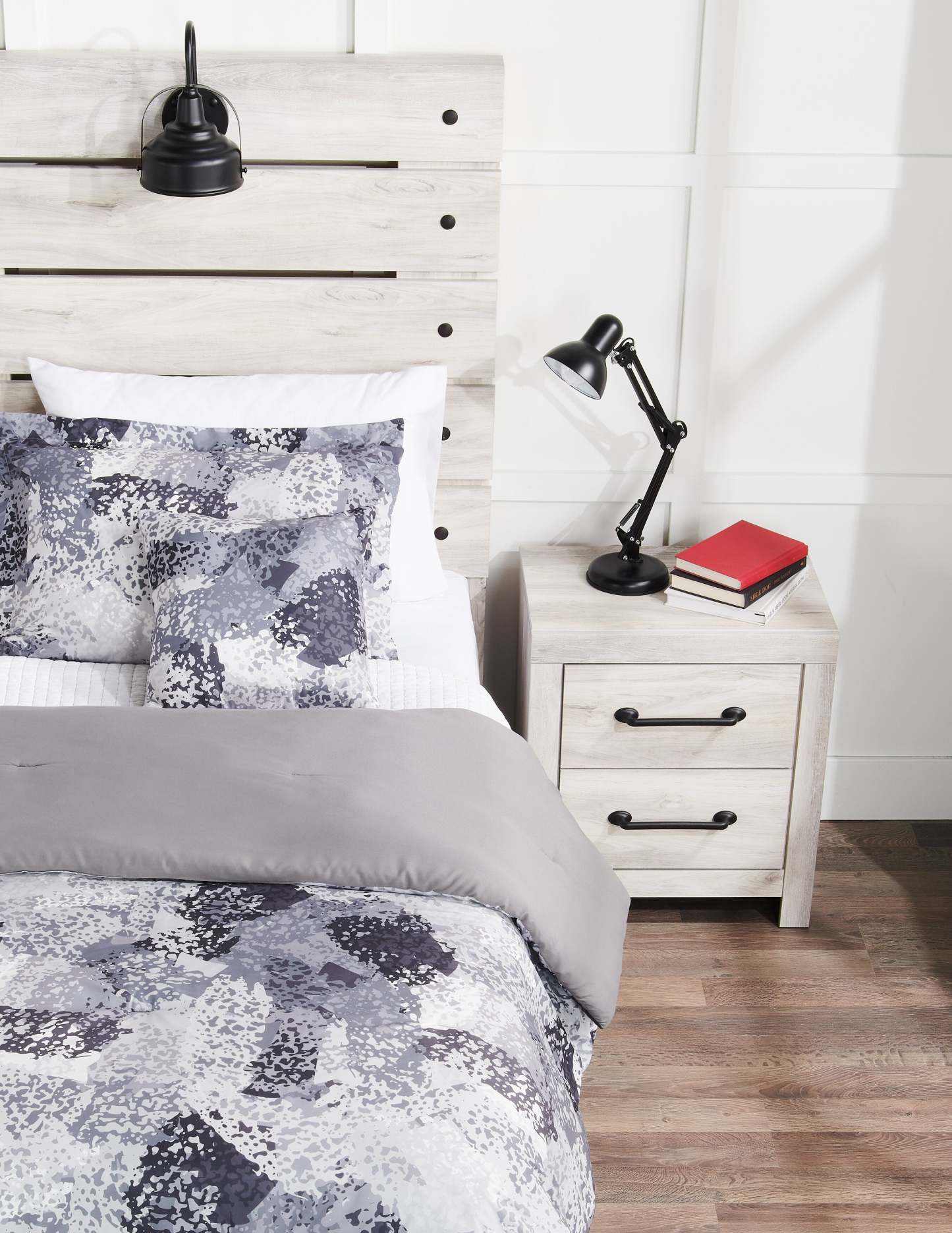 Ensemble d'édredon Axel 4 pièces pour lit double/grand lit - Gris | Ensemble d'édredon Axel 4 pièces pour lit double ou grand lit - gris