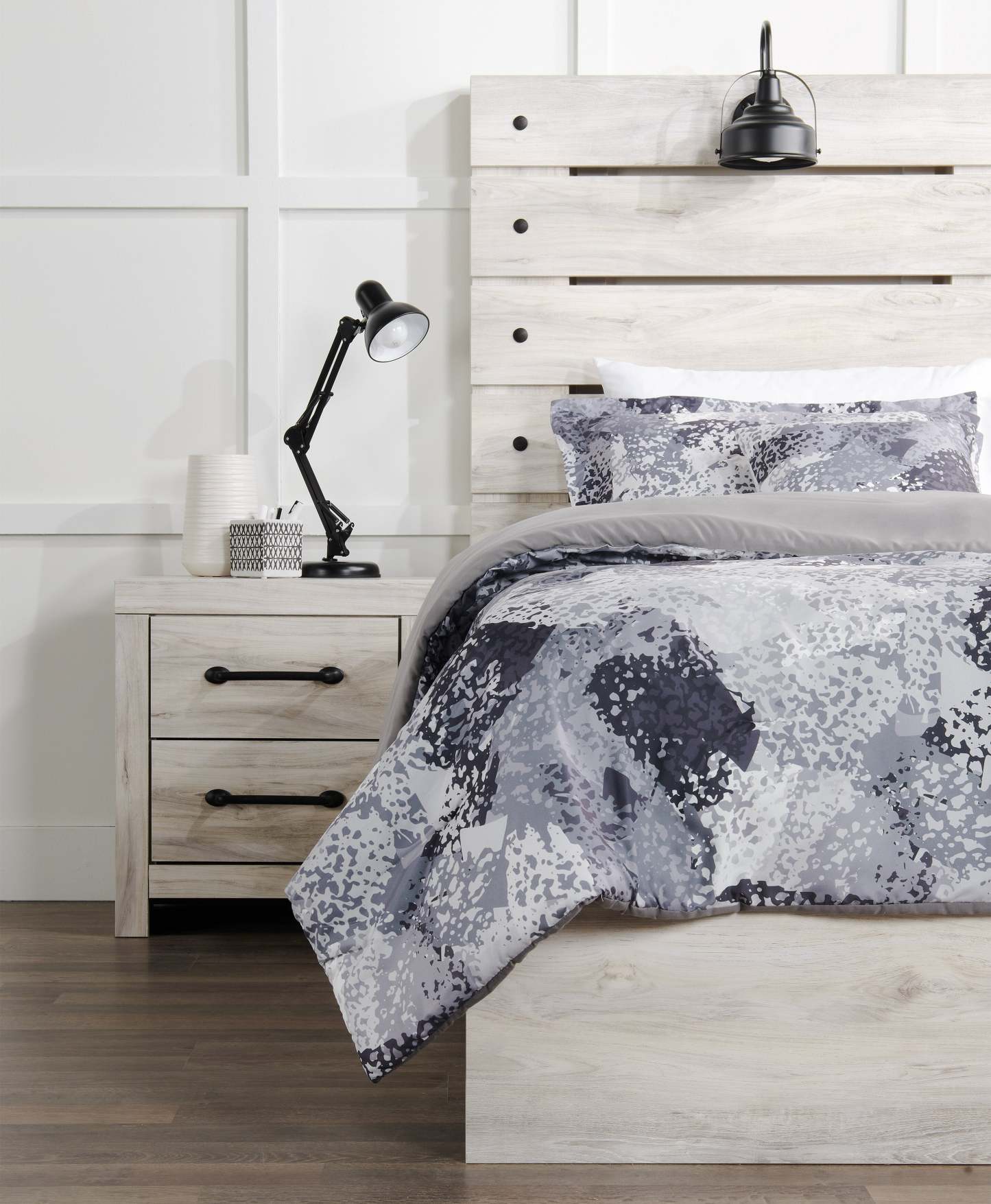 Ensemble d'édredon Axel 4 pièces pour lit double/grand lit - Gris | Ensemble d'édredon Axel 4 pièces pour lit double ou grand lit - gris