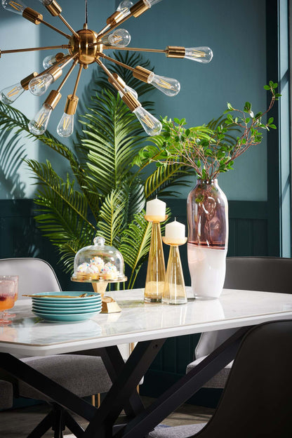 Table de salle à manger Bari de 63 po (L) avec dessus en céramique d'apparence marbre et base géométrique en métal - blanche